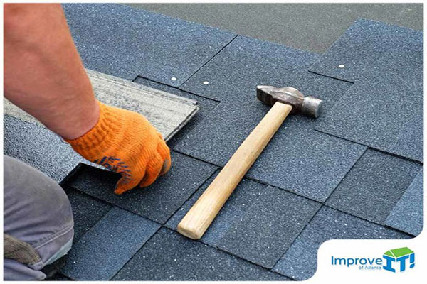 4 Ways to Take the Stress Out of Your Roofing Project